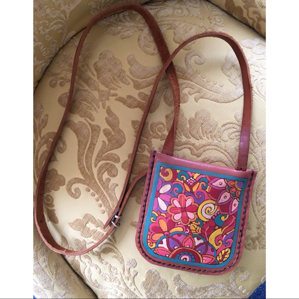 Cross body hidden pouch purse